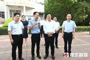 恭喜！记者：罗伊斯提前离开训练营，他即将迎来第二个孩子